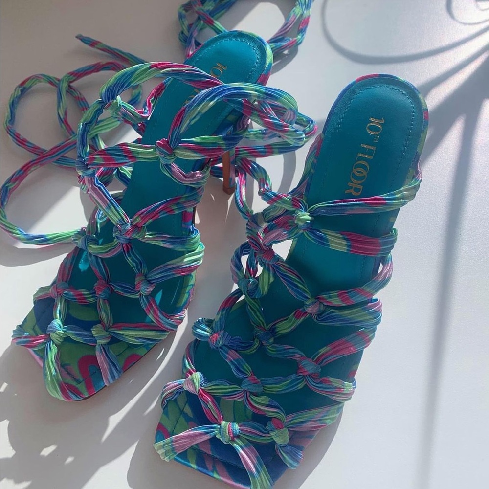 10th Floor Manhattan Heels